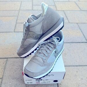 (Like New) Saucony Jazz Originals - Gray
